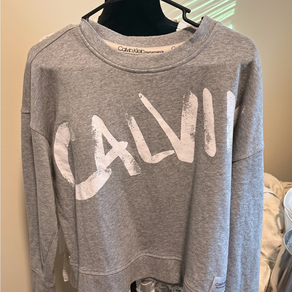 Calvin Klein Heather Gray Women's Crew Neck Sweater